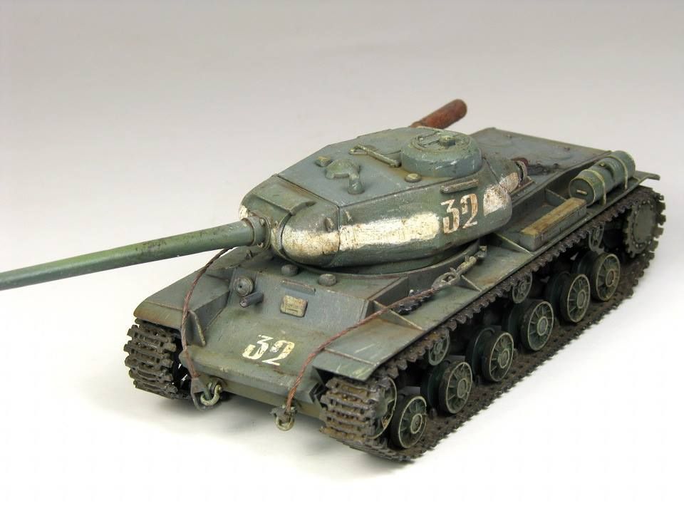 Tamiya Maquette de char : Char Russe T34/76 ChTZ